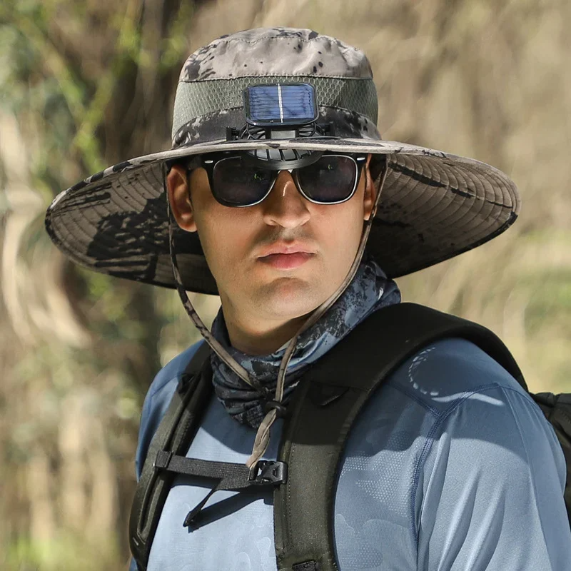 A Outdoor Wide Brim Sun Hat With Solar Fan