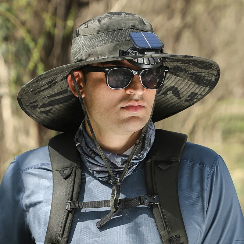 A Outdoor Wide Brim Sun Hat With Solar Fan