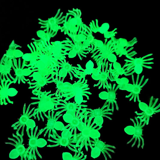 50Pcs Luminous Glowing Spiders Halloween Decoration