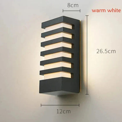 Alumiluxe Modern Aluminum Lamp