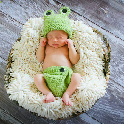 0-12 Months Frog Crochet Pattern Baby Beanie + Bloomer Set